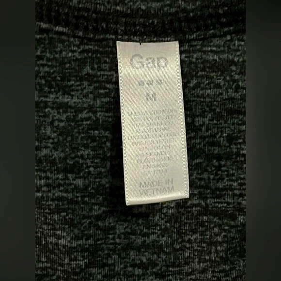 RUC Gap Black Racerback Tank Top built-in bra, yoga, athletic, medium - Picture 13 of 15